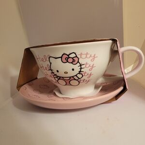 NEW Hello Kitty White Ceramic 12oz Tea Cup & Pink Saucer Set